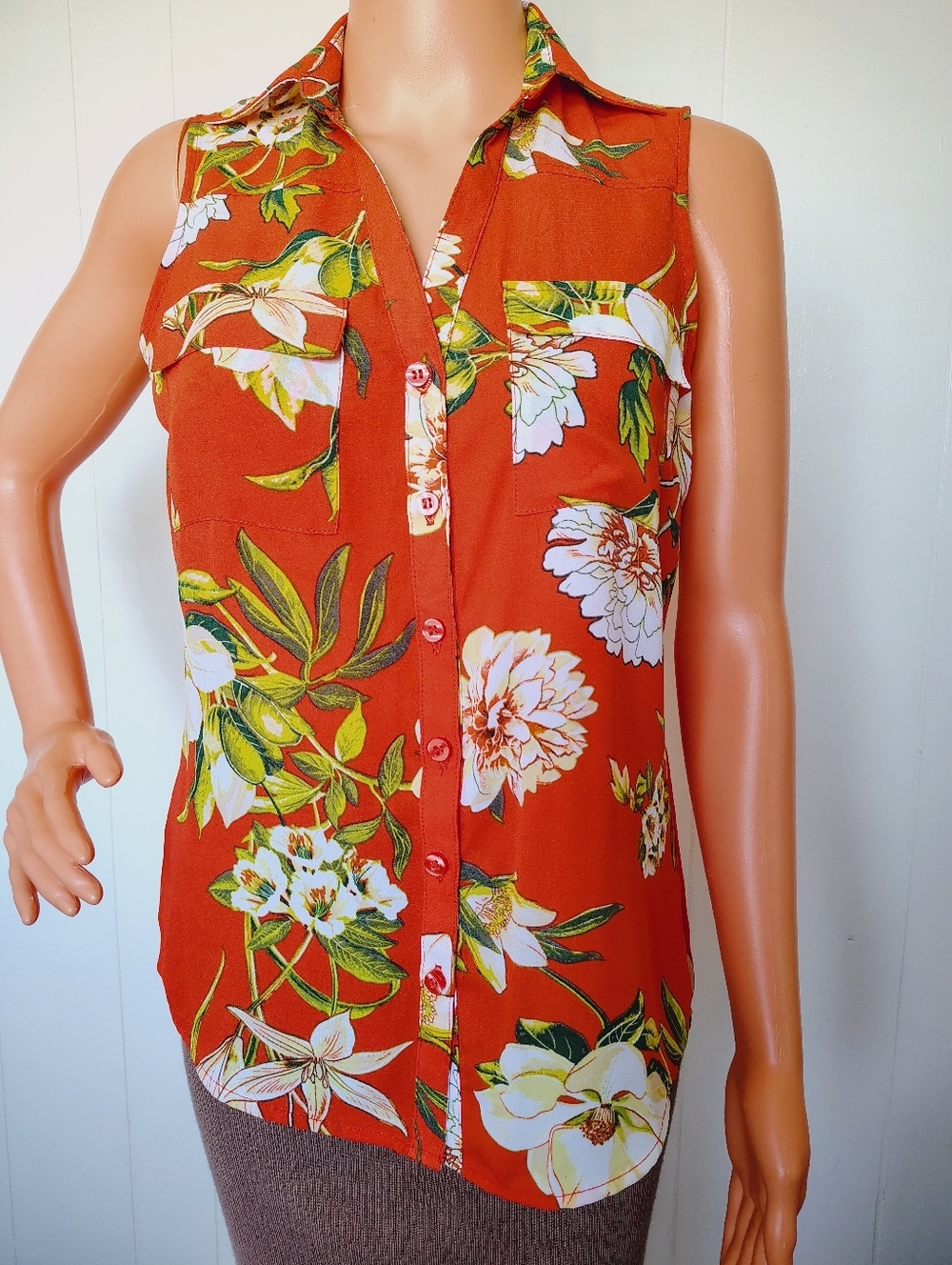 Soho Orange Floral Blouse Size XS.